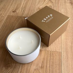 NWT TRAPP Fragrances Candle 16 oz